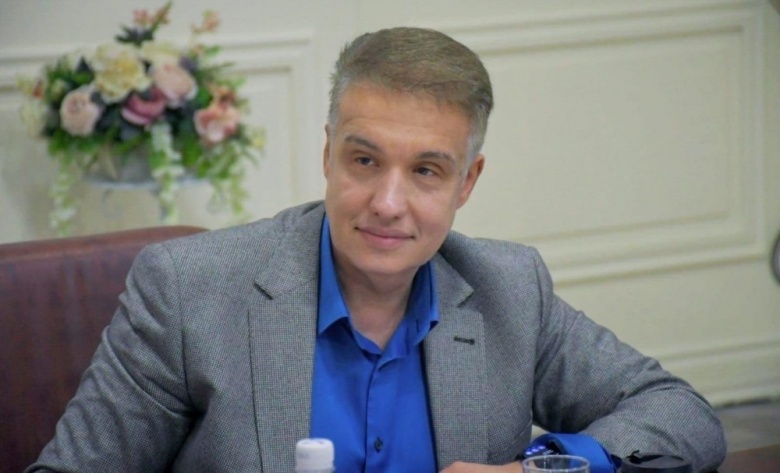 Направо пойдёшь – коня потеряешь, налево пойдёшь…